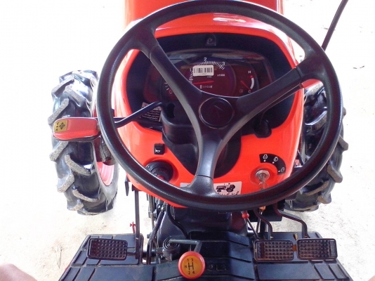 ขายรถไถคูโบต้า  KUBOTA     L4708 (4WD)  พร้อมติดตั้งใบมีดดันหน้าใหม่