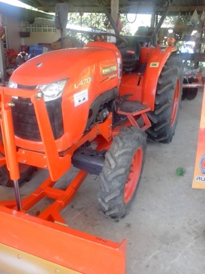 ขายรถไถคูโบต้า  KUBOTA     L4708 (4WD)  พร้อมติดตั้งใบมีดดันหน้าใหม่