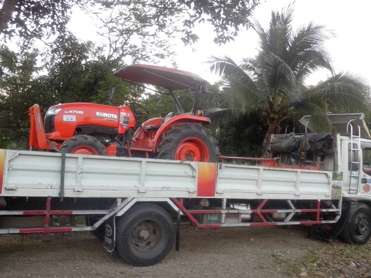 ขายรถไถคูโบต้า  KUBOTA     L4708 (4WD)  พร้อมติดตั้งใบมีดดันหน้าใหม่