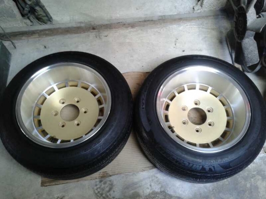 ขายล้อ15x8.5        6รู139       1คู่