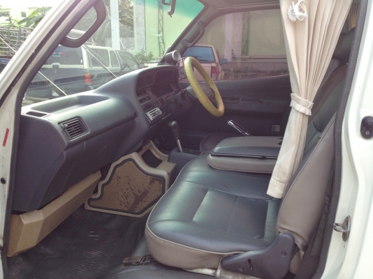 รถตู้สวยๆปี47 หลังคาสูง เครื่องดี