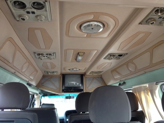 รถตู้สวยๆปี47 หลังคาสูง เครื่องดี