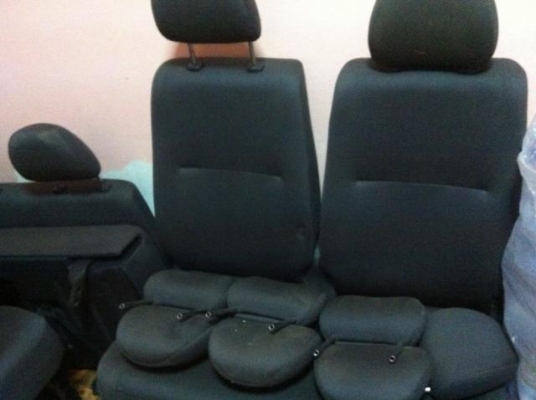 ขายเบาะรถตู้ สภาพใหม่ ราคาถูก.