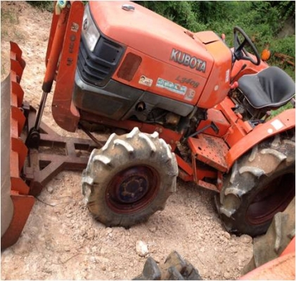 ขายรถแทรกเตอร์มือ 2