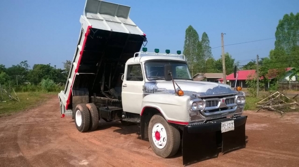 ขาย 6 ล้อหัวยาวดั้ม คัสซีสวยตลอดเส้น เครื่อง HO6C 180 แรงม้า เกียร์ HO เฟืองท้าย FUSO พวงมาลัยพาวเวอร์ ยางเต็ม ทะเบียนเต็มพร้อมโอน ราคาต่อรองได้ครับ ขาย 6 ล้อหัวยาวดั้ม คัสซีสวยตลอดเส้น เครื่อง HO6C 180 แรงม้า เกียร์ HO เฟืองท้าย FUSO พวงมาลัยพาวเวอร์ ยางเต็ม ทะเบียนเต็มพร้อมโอน ราคาต่อรองได้ครับ