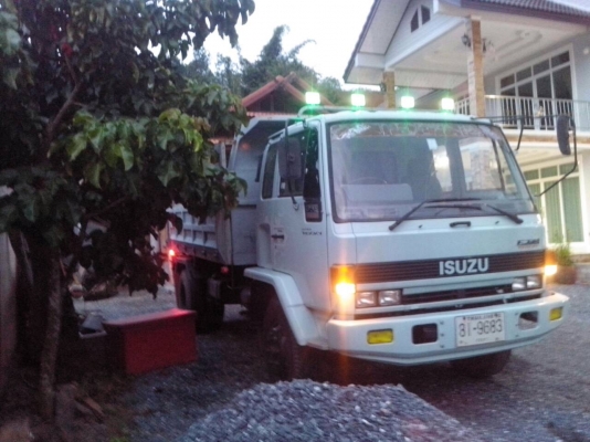 ขายรถบรรทุก 6 ล้อดัมพ์ ISUZU FTR 165 แรงม้า กระบะยาว 4.20 เมตร รถห้างแท้ ราคา 550000