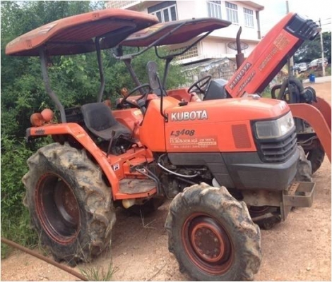 ขายรถแทรกเตอร์มือ 2 ขายรถแทรกเตอร์มือ 2