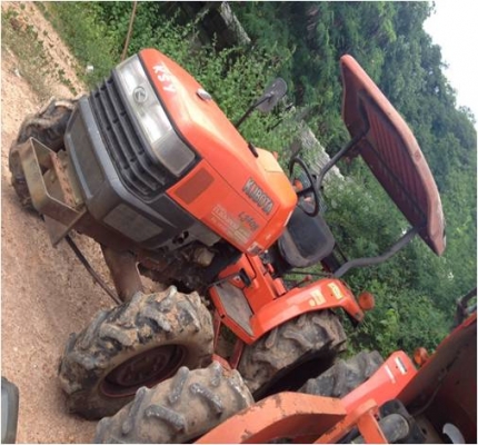 ขายรถแทรกเตอร์มือ 2 ขายรถแทรกเตอร์มือ 2