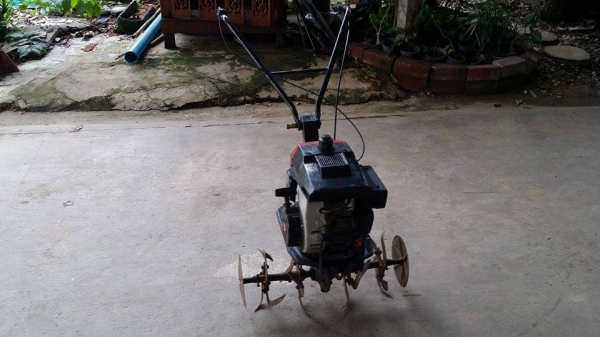 รถพรวนดินเดินตามขนาดเล็ก YANMAR เก่าญี่ปุ่น มีเกียร์ สภาพพร้อมใช้งาน เครื่องยนต์ติดง่าย รถพรวนดินเดินตามขนาดเล็ก YANMAR เก่าญี่ปุ่น มีเกียร์ สภาพพร้อมใช้งาน เครื่องยนต์ติดง่าย