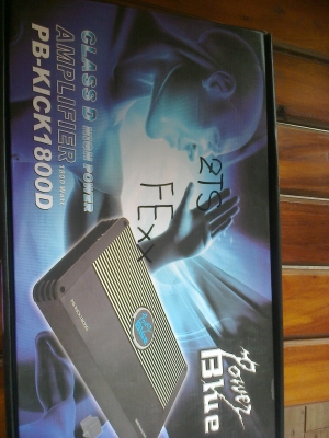 ขาย Power Class D ยี่ห้อ Power Blue รุ่น PB-KICK1800D ราคาเบาๆของใหม่ยังไม่เคยใช้งาน ราคา 5700 ของถูกไม่มีดี ของดีไม่มีถูก ไม่งั้นเขาคงไม่ขายถูก