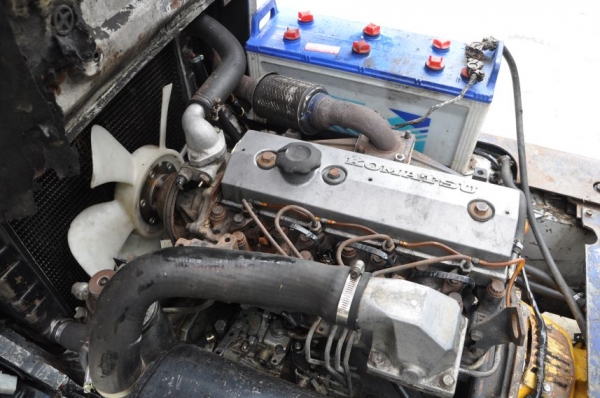 ขายFORKLIFT KOMATSU FD25-11 2.5ตันครึ่ง ดีเซล สภาพสวยเดิมจากญี่ปุ่นยังไม่เคยใช้ในไทย190,000เท่านั้น!!