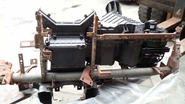 ตู้เเอร์นิสสันนาวาร่าครบชุด