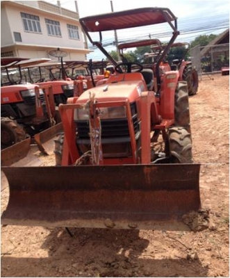 รถแทรกเตอร์มือ 2