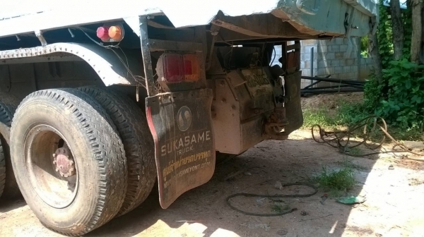 ขาย 10 ล้อดั้ม Rocky 240 หัวขาวทำฟ้า FXZ23NFY คัสซีสวยตลอดเส้น เครื่อง EP100 Turbo 290 แรงม้า มีระบบลากพ่วง ทะเบียนพร้อมโอน ราคาต่อรองได้ ขาย 10 ล้อดั้ม Rocky 240 หัวขาวทำฟ้า FXZ23NFY คัสซีสวยตลอดเส้น เครื่อง EP100 Turbo 290 แรงม้า มีระบบลากพ่วง ทะเบียนพร้อมโอน ราคาต่อรองได้