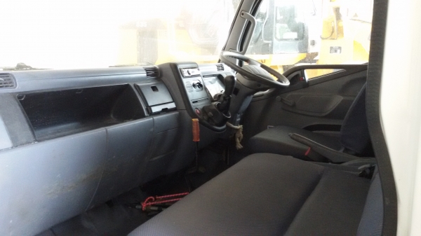 ขายด่วนๆ Mitsubishi canter 150 แรง ปี55 วิ่ง 108xxx กม.