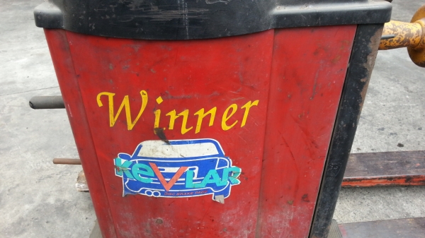 เครื่องถ่วงล้อwinner