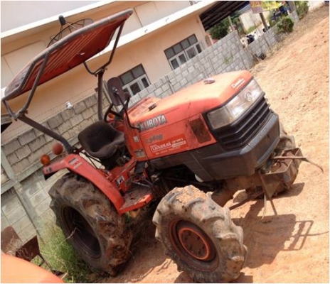 รถแทรกเตอร์มือ 2