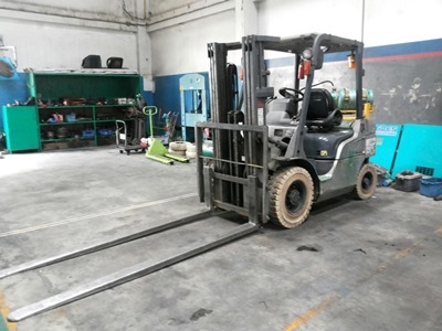 โฟร์คลิฟท์ 2.5 ตัน Mitsubishi FG25T #F17D-50352 นำเข้าจากญี่ปุ่น สนใจโทร. 080-6565422 (หนิง)