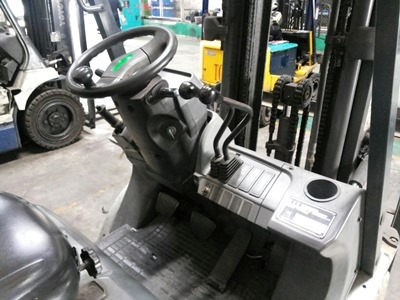 โฟร์คลิฟท์ 2.5 ตัน Mitsubishi FG25T #F17D-50352 นำเข้าจากญี่ปุ่น สนใจโทร. 080-6565422 (หนิง)