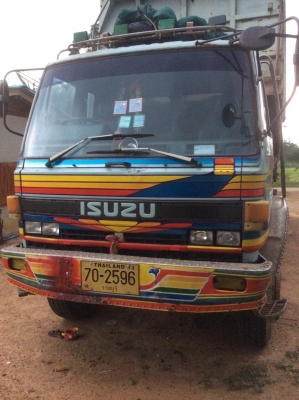 ขายISUZU ROCKYดั๊ม2เพลา 195แท้ เกียร์ZF เครื่องโบอินเตอร์ เครื่องดีเพิ่งเปลี่ยนมา ครัทซีสวยใหญ่ยาวตลอด ยางดี ราคา 780,000 บาท