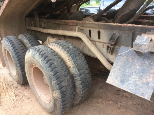 ขายISUZU ROCKYดั๊ม2เพลา 195แท้ เกียร์ZF เครื่องโบอินเตอร์ เครื่องดีเพิ่งเปลี่ยนมา ครัทซีสวยใหญ่ยาวตลอด ยางดี ราคา 780,000 บาท