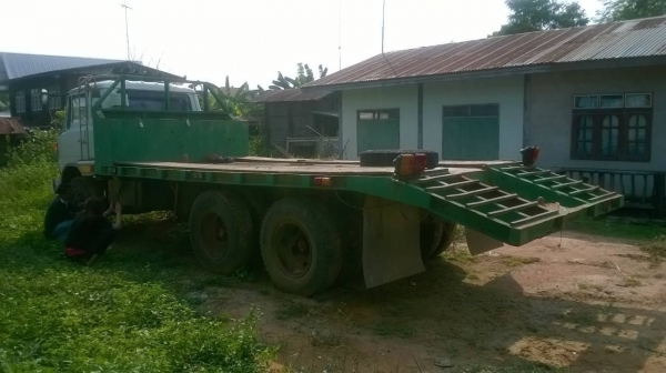 ขายเทนเลอร์ 10 ล้อเพลาเดียว KT925 ช่วงล่าง ZM คัสซีสวยตลอดเส้น เครื่อง EH700 168 แรงม้า สโลว์อินเตอร์ 4 สปีด พวงมาลัยพาวเวอร์ ทะเบียนพร้อมโอน ราคาต่อรองได้ครับ