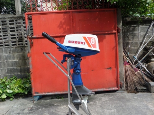 เรือปิเนียม LANDUA 12 ฟุต พร้อมเครื่อง SUZUKI 8 แรงหางสั้น