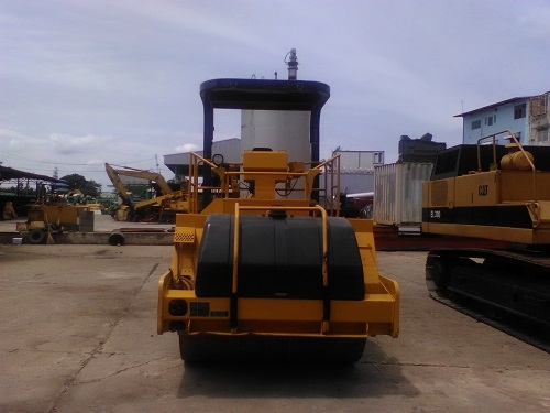 รถบดสั่นสะเทือน 8 ตัน Sakai SW800 รถเก่านอก เพิ่งเหยียบถึงไทย สภาพเดิมๆ รถบดสั่นสะเทือน 8 ตัน Sakai SW800 รถเก่านอก เพิ่งเหยียบถึงไทย สภาพเดิมๆ