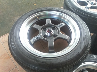 ขายล้อแม็ก TE37 V ขอบ15 4รู100 กว้าง7 OFF 38 พร้อมยาง 4 ล้อ