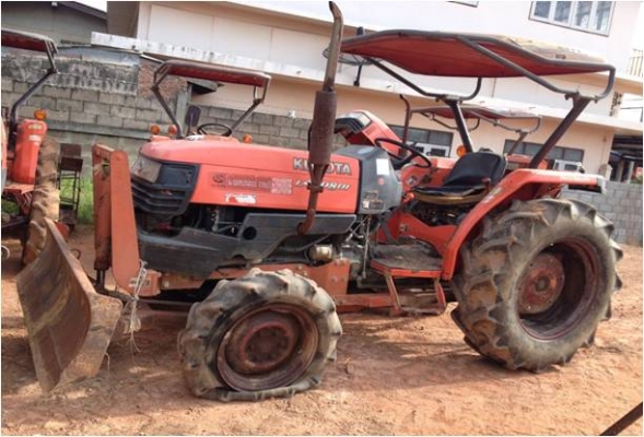 รถแทรกเตอร์มือ 2