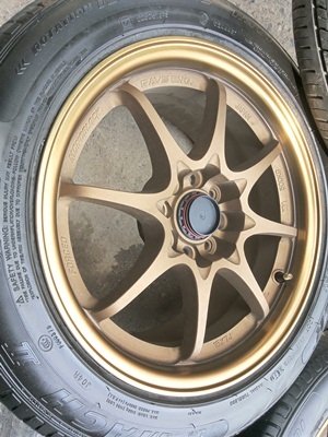 ขายล้อCE28 ขอบ15 4รู100 กว้าง 7ออฟ 35 พร้อมยาง 4 ล้อ