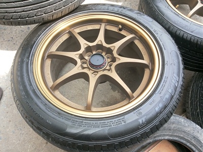 ขายล้อCE28 ขอบ15 4รู100 กว้าง 7ออฟ 35 พร้อมยาง 4 ล้อ