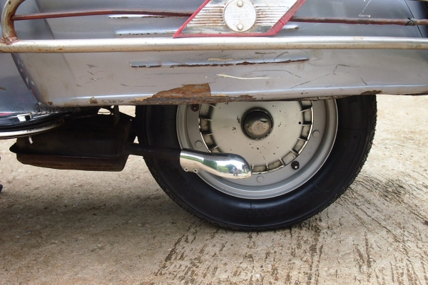 ลดราคาขาย Bajaj หัวเหลี่ยม สภาพเดิม ทะเบียนพร้อมโอน 49,000.- (ที่เชียงใหม่)