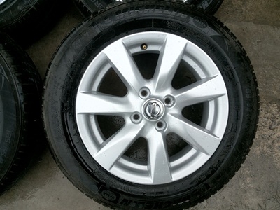 ขายล้อแม็กNISSAN ALMERA VL (รุ่นTOP) พร้อมยาง 4 ล้อ