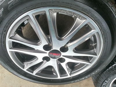 ขายล้อแม็ก TOYOTA TRD ขอบ15 พร้อมยางปี13 4 ล้อ