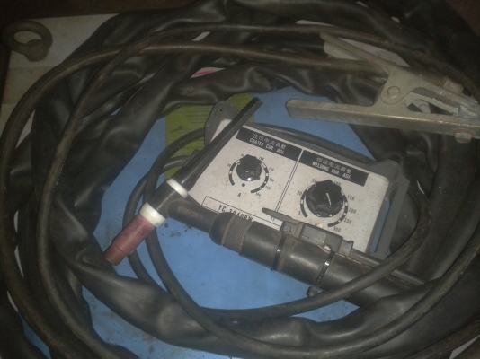 ขายตู้เชื่อมอาร์กอน Panasonic wp-300