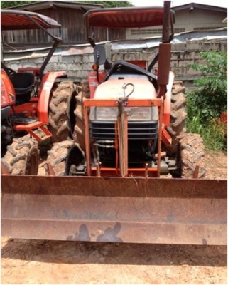 รถแทรกเตอร์มือ 2