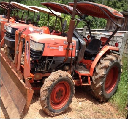 รถแทรกเตอร์มือ 2