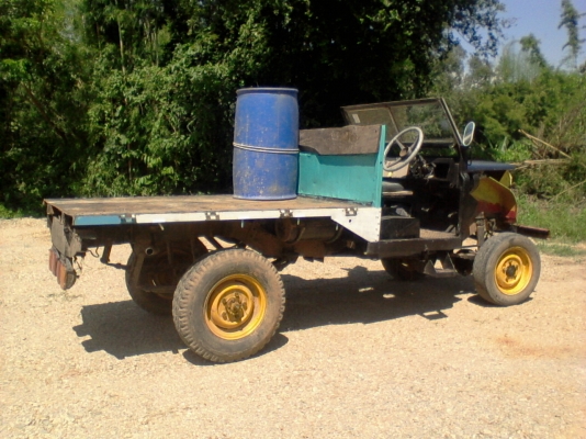 ขายรถอีแต๋นยกสูง  เครื่องยน 6 ล้อ BU3000 เครื่องดี ขับขี่ได้