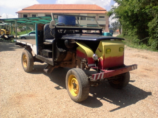 ขายรถอีแต๋นยกสูง  เครื่องยน 6 ล้อ BU3000 เครื่องดี ขับขี่ได้