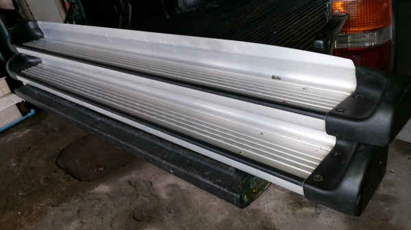 บันไดข้างวีโก้แค๊ปแท้ติดรถ