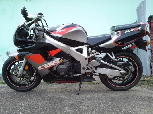 ขาย CBR 900 RR อินวอย สรรพสามิตร (รถเดิมสวยมากครับ)