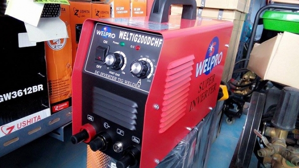 ขายตู้เชื่อมอาร์กอน WELPRO สภาพ 100\% ราคามือสองครับ