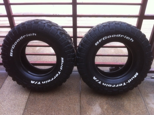 ยาง BF goodrich KM2 285/75/16 1คู่