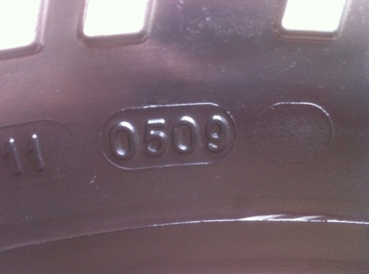 ยาง BF goodrich KM2 285/75/16 1คู่