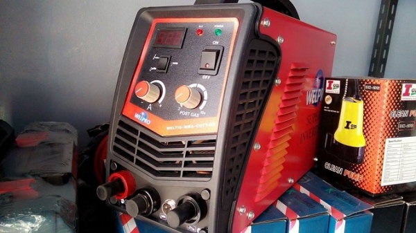 ขาย ตู้เชื่อม 3 ระบบ WELPRO MMA TIG CUT 140 มือสอง สภาพ 100\% ราคามือสอง ครับ