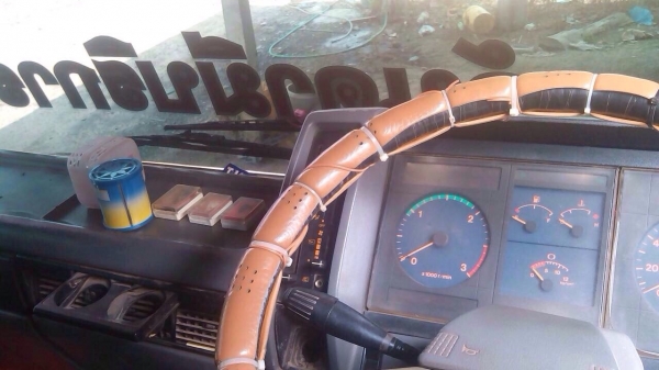 ขายรถบรรทุกสิบล้อดัมพ์ HINO 3M เครื่องเดิม 240 แรง 2 เพลา ปี 39 กระบะดัมพ์โคราช ทะเบียนพร้อม