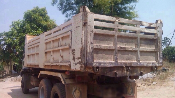 ขายรถบรรทุกสิบล้อดัมพ์ MITSUBISHI TD เครื่องเดิม 6D16-195 แรง 2 เพลา ซีเรียล 4,0xxx กระบะดมพ์โคราช