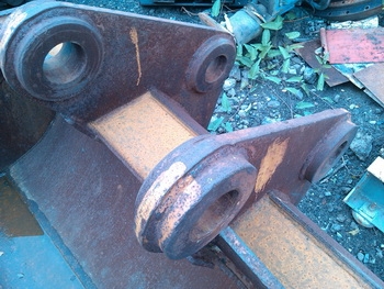 ขาย - บุ้งกี๋ มือขุด สำหรับ รถขุด แบคโฮ PC 200 ใส่ได้ทั้ง Komatsu, htachi , kobelco ขาย - บุ้งกี๋ มือขุด สำหรับ รถขุด แบคโฮ PC 200 ใส่ได้ทั้ง Komatsu, htachi , kobelco