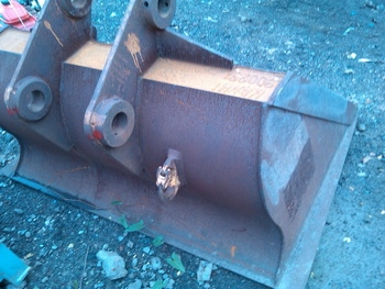 ขาย - บุ้งกี๋ มือขุด สำหรับ รถขุด แบคโฮ PC 200 ใส่ได้ทั้ง Komatsu, htachi , kobelco ขาย - บุ้งกี๋ มือขุด สำหรับ รถขุด แบคโฮ PC 200 ใส่ได้ทั้ง Komatsu, htachi , kobelco